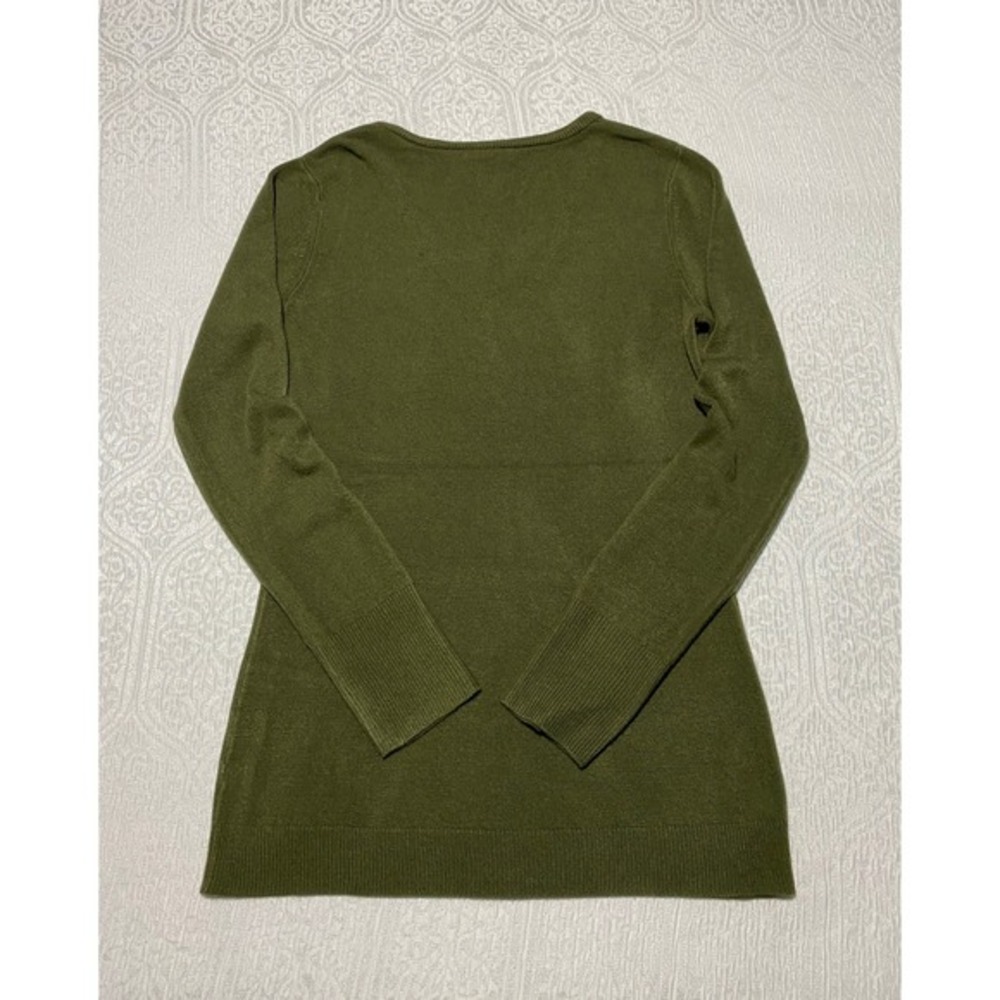 NEW YORK & COMPANY Olive Green V Neck Long Sleeve Sweater Top Women L Acrylic - Picture 2 of 7